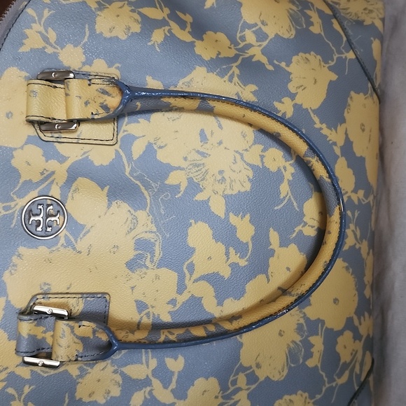Tory Burch Robinson Dome Leather Handbag in Yellow and Gray Floral - Picture 3 of 15